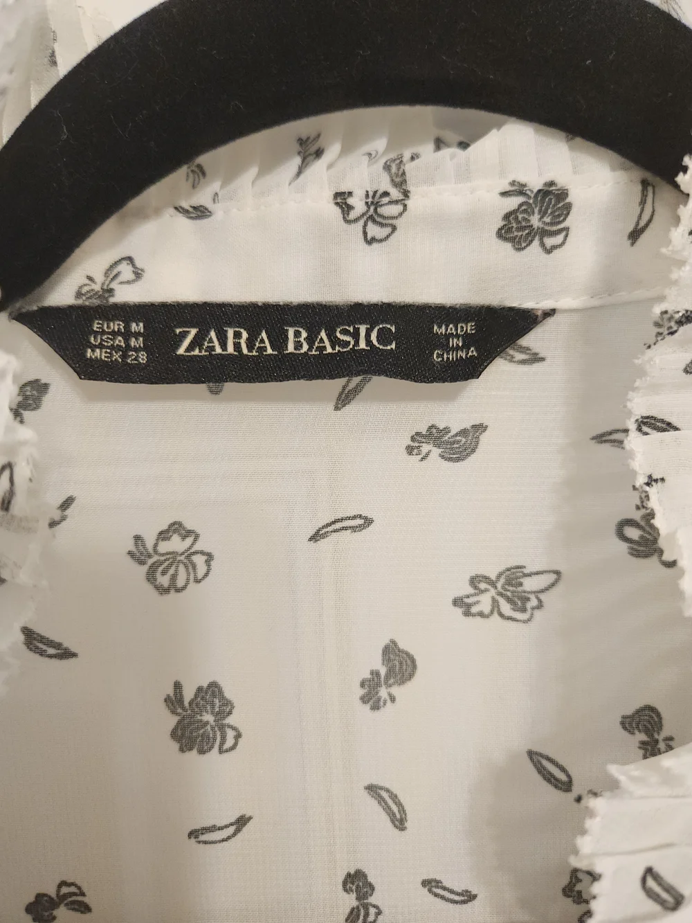 Zara White Sheer Cottagecore Blouse with Black Floral and Ruffle Collar - Sz SM